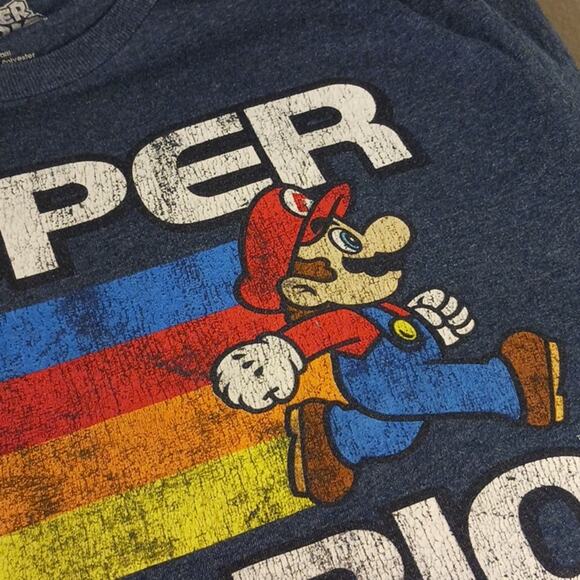 Nintendo SUPER MARIO T-Shirt Men's Sz M BLUE Short Sleeve Unisex Gaming Retro - Picture 6 of 6